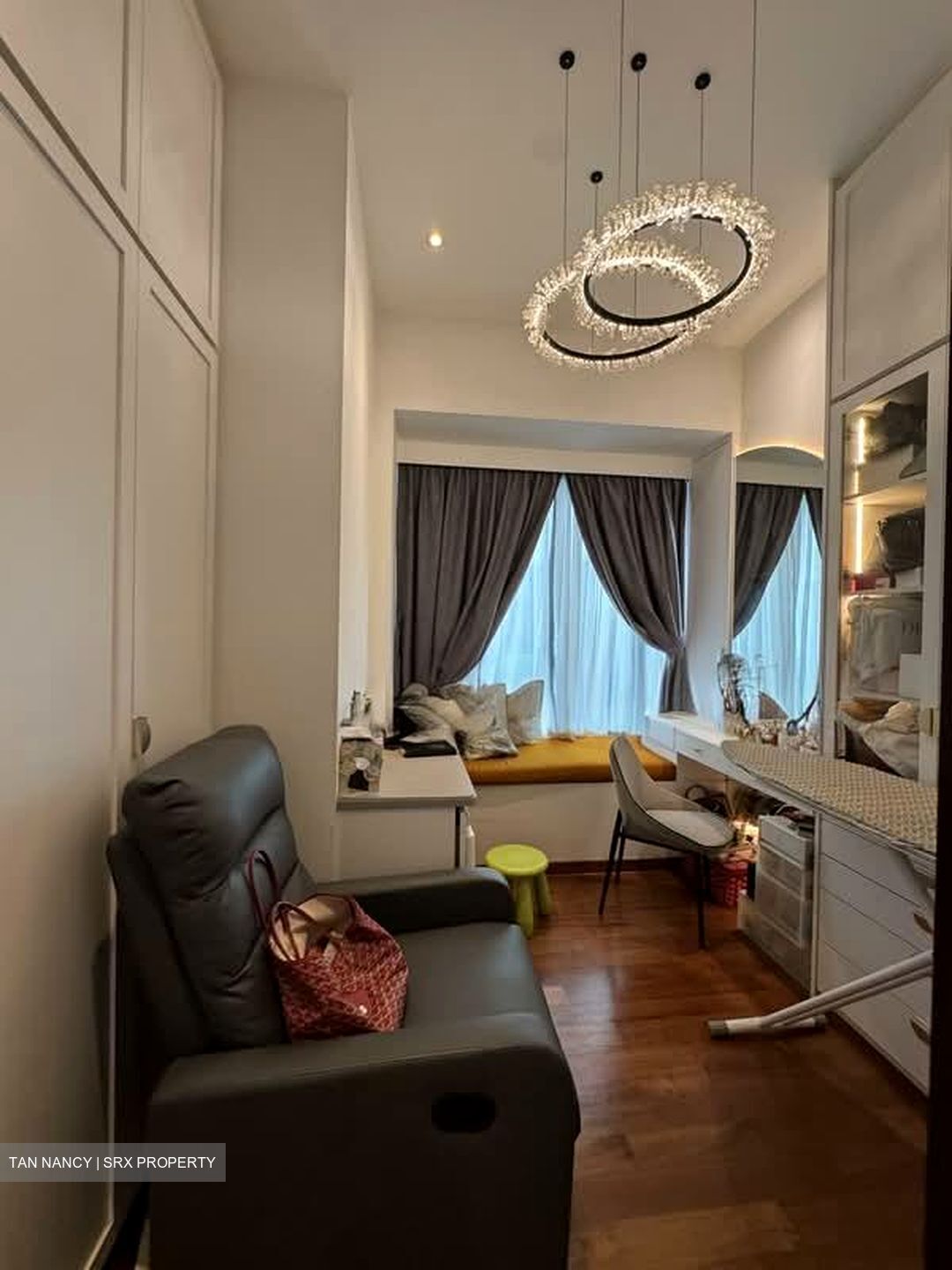 Espa (D23), Condominium #585351791
